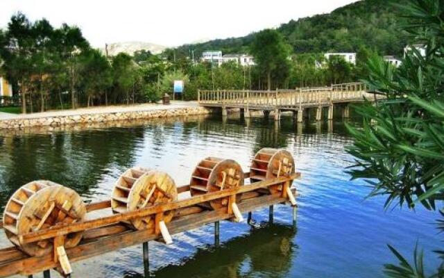 Freedom Bay Yujia Inn