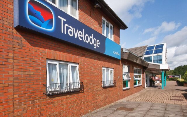 Travelodge Swansea M4