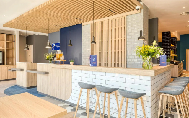 Holiday Inn Express Antwerp City Centre by IHG