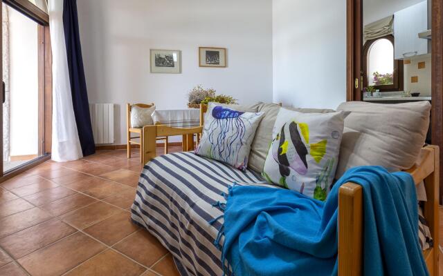 Villino Coralla 2 Bedrooms Apartment in Alghero