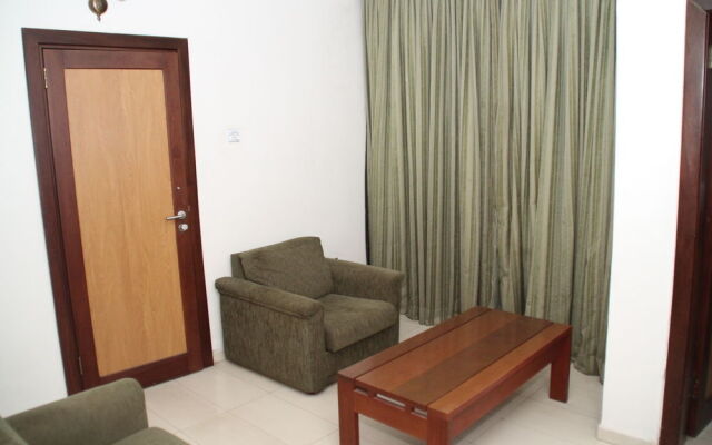 Bec Suites