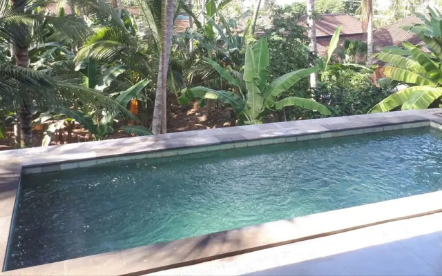 Karang Awak House