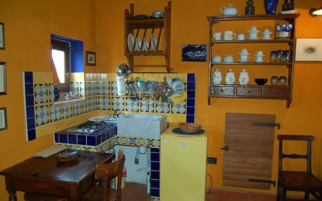 La Piccionaia .... Tuscan Holiday Home Surrounded by Nature