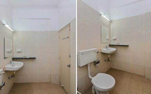 Country Club Pune By OYO Rooms