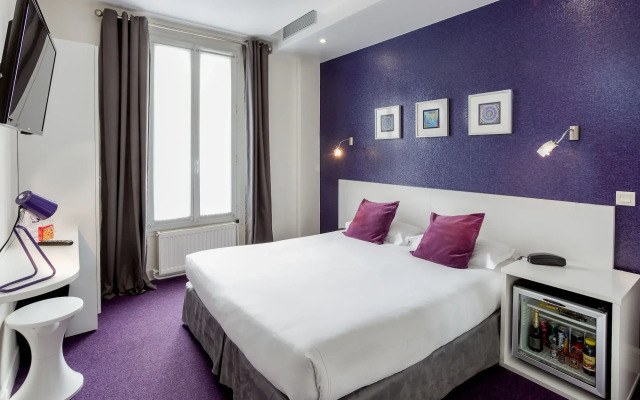 Porte de Versailles Hotel