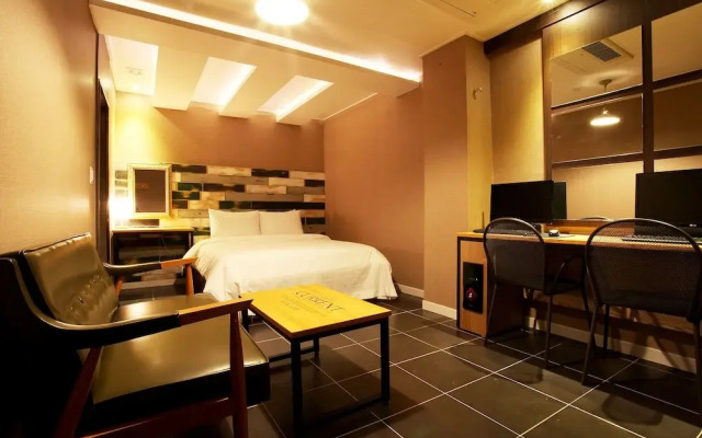 Indeogwon Valt Hotel