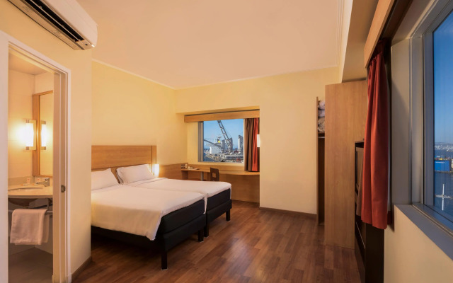 Ibis Valparaiso