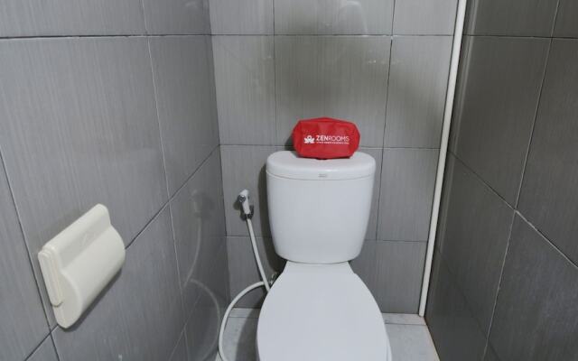 ZEN Rooms Basic Tanjung Duren Syariah