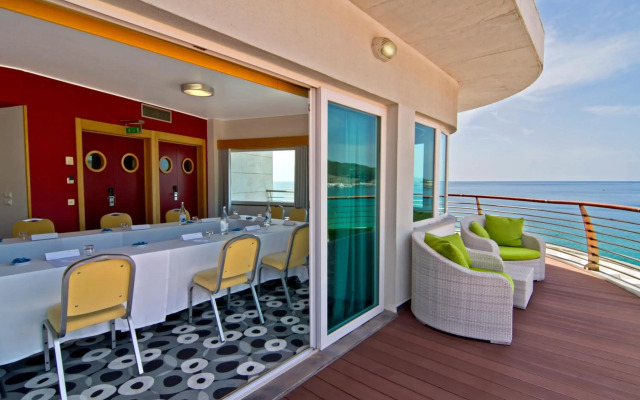 SANA Sesimbra Hotel