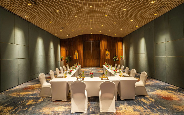 Radisson Resort and Spa Lonavala