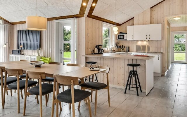 8 Person Holiday Home in Oksbol