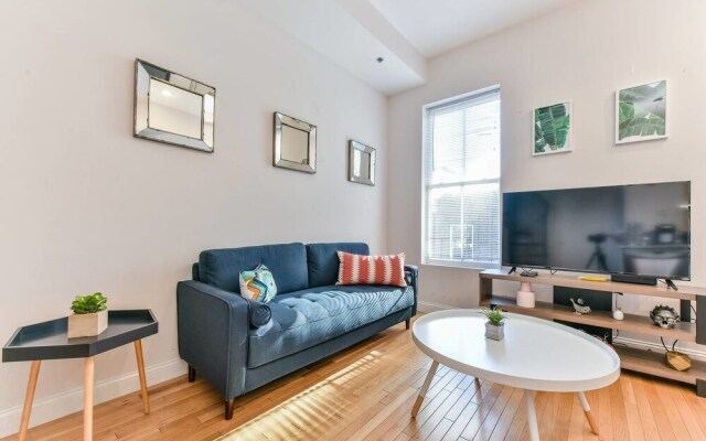 Beautiful 2br/2ba in South End by Domio