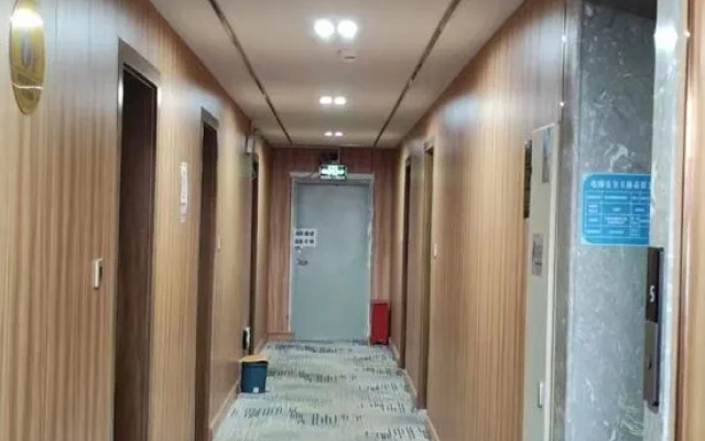 Mojiang XinXing Business Hotel