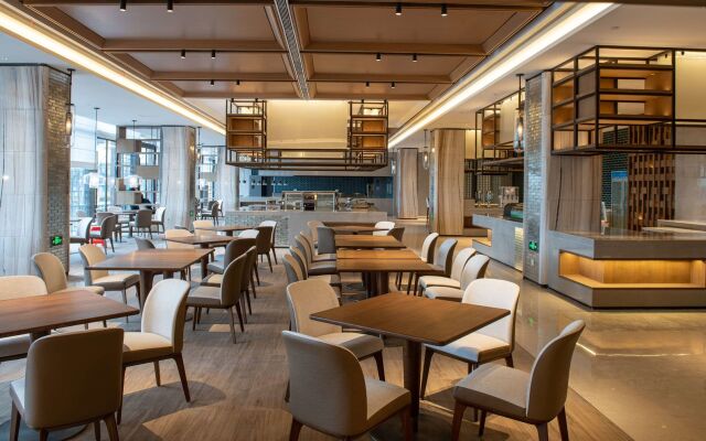 Howard Johnson by Wyndham Glory Plaza Qidong