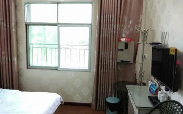 Chongqing Self-Li Hotel