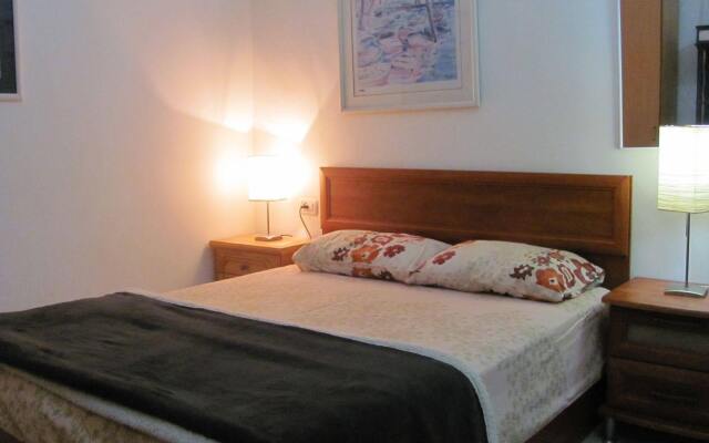 Hana's Guest House
