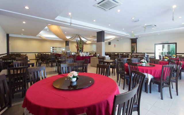 World Youth Hotel