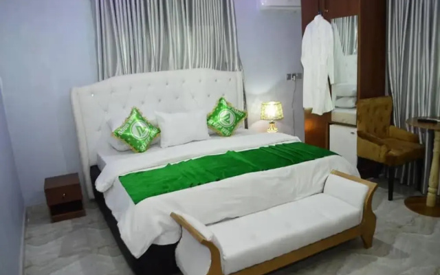 Alabama Luxury hotel Osogbo