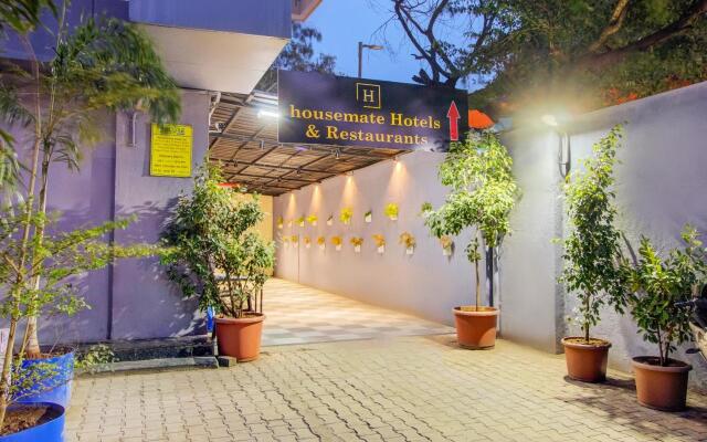 Housemate Hotels