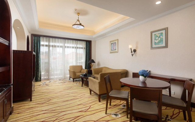 Guangzhou Phoenix City Hotel