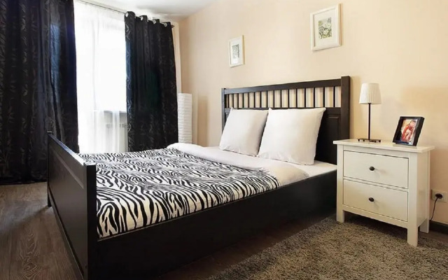 PaulMarie Apartments on Masherova 80