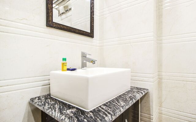 FabHotel Sant Homestay Golden Temple