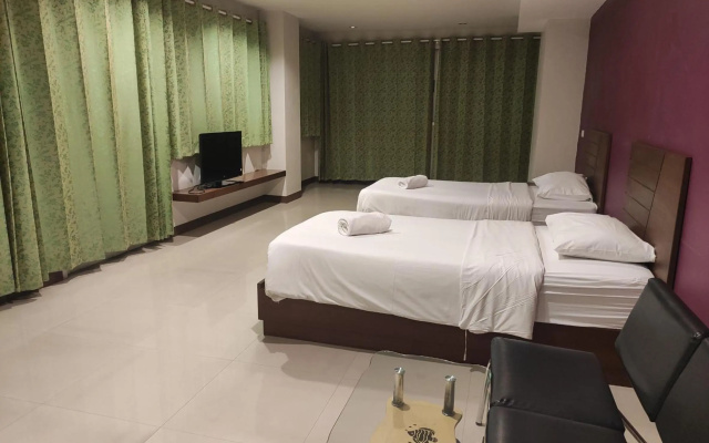 Baan Manthana Hotel