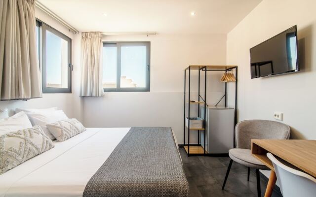 Navitas House Athens