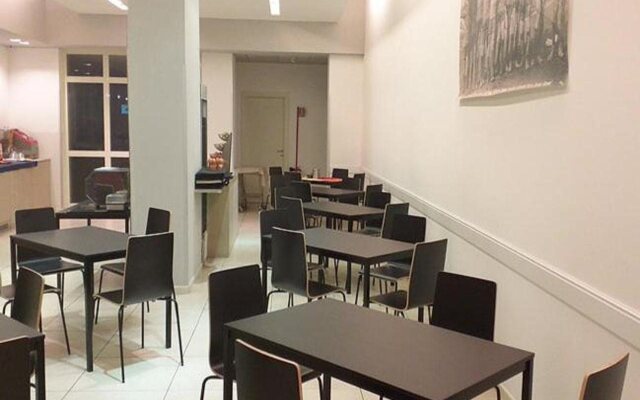 Hotel Lux Modena