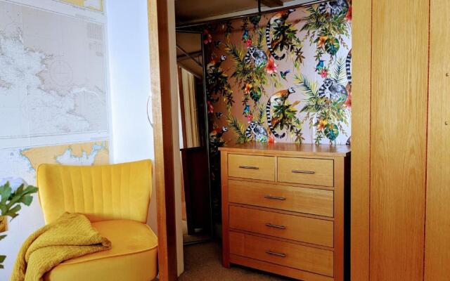 Panoramic sea views, sleeps 4, Torquay