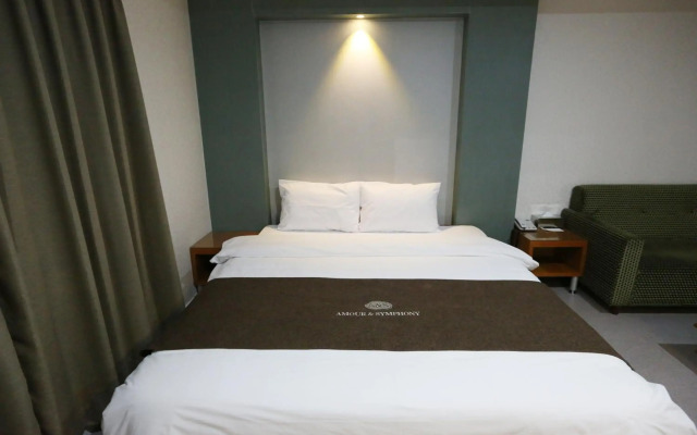 Hotel Symphony