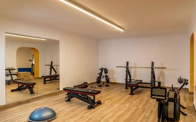 Cresanto Luxury Suites
