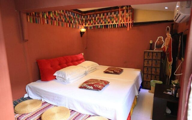 Xitang Moon Courtyard Guest House