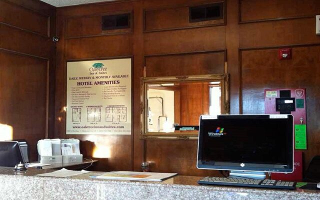 Oaktree Inn and Suites