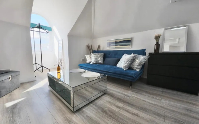 Modern Cozy 2-Bedroom & family friendly
