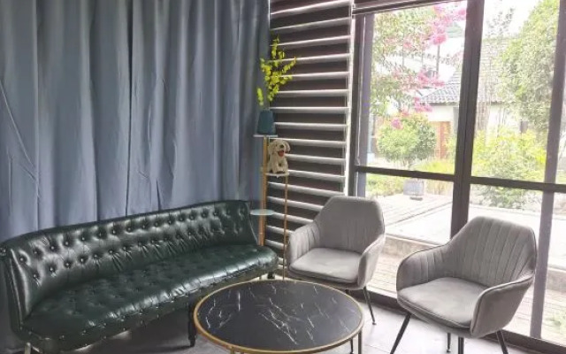 Shanghai Yishui beautiful hotel features