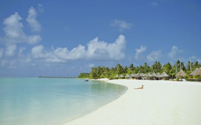Villa Park Sun Island Resort