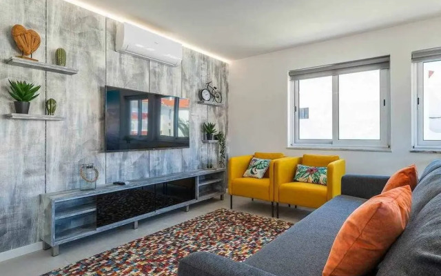Central Town 2-bedroom Luxury Apartment Albufeira