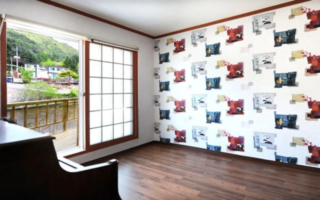 Muju Sannaedl Pension