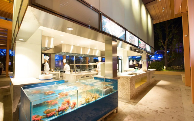 Chimelong Hengqin Bay Hotel