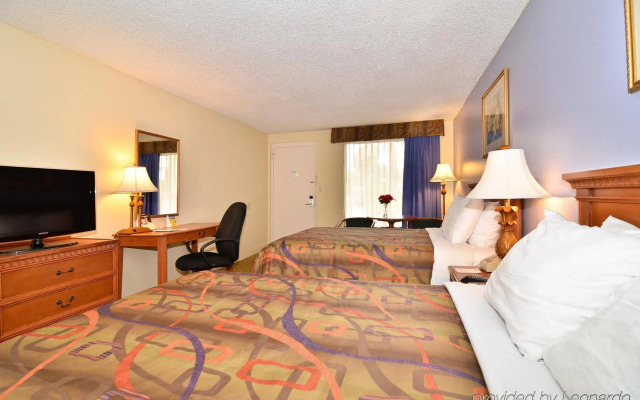 Quality Inn near Manatee Springs State Park