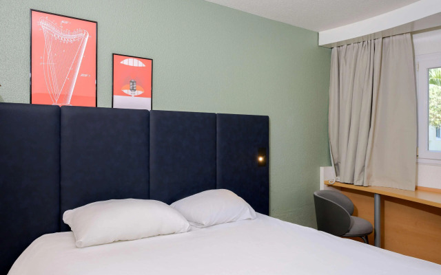 Ibis Aix en Provence Hotel