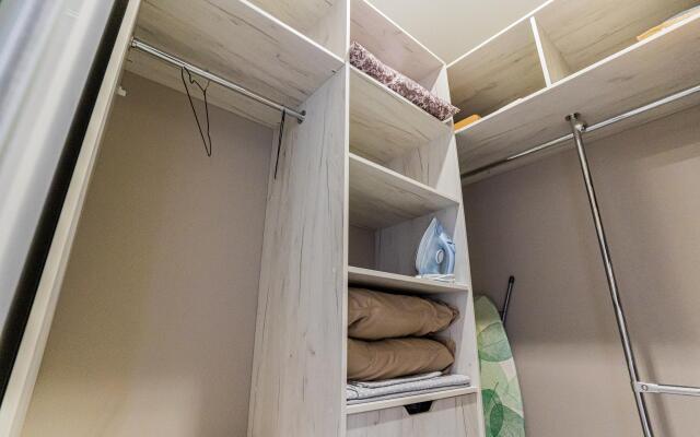 LetoApart (ЛетоАпарт) на улице Энгельса 95-252