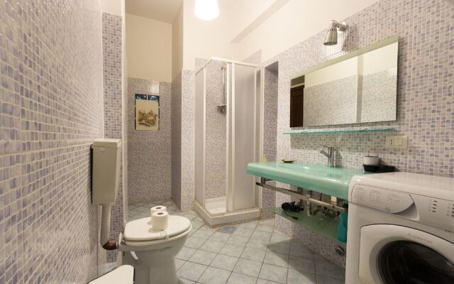 Few Steps from St. Peter