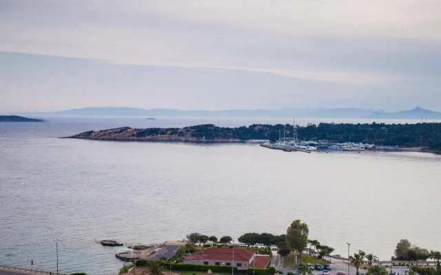 Sweet Suite Flora in Vouliagmeni