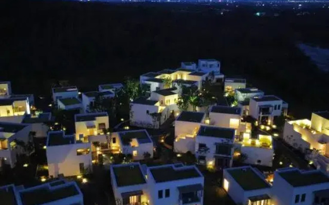 Blossom House Changxing