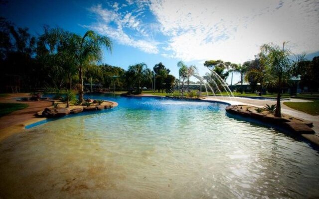 Tasman Holiday Parks - Merool on the Murray