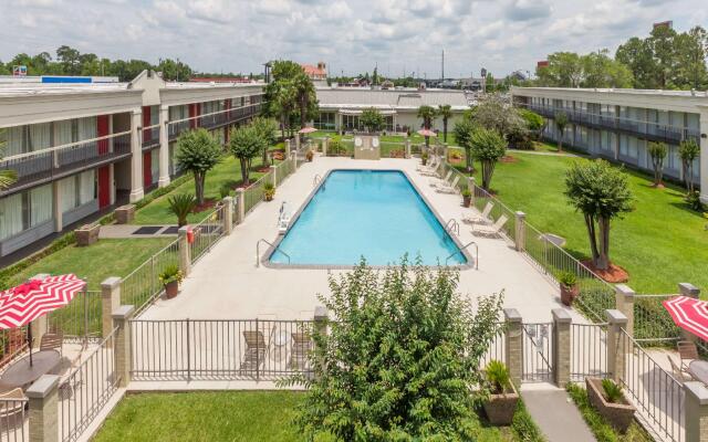 Ramada Conference Center New Iberia