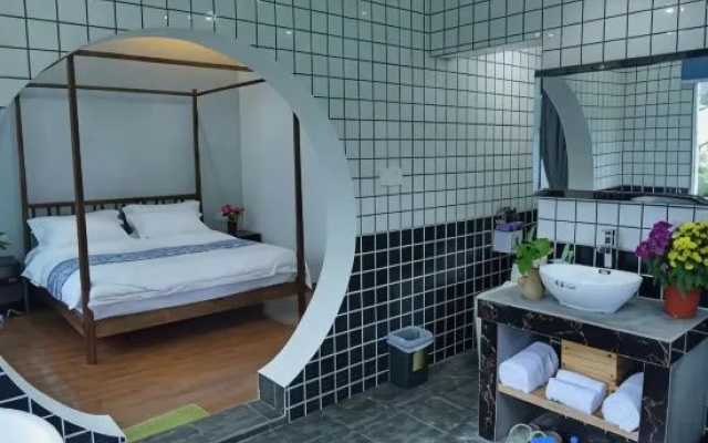 Zizailin Hostel – Bathroom – Qianxinan