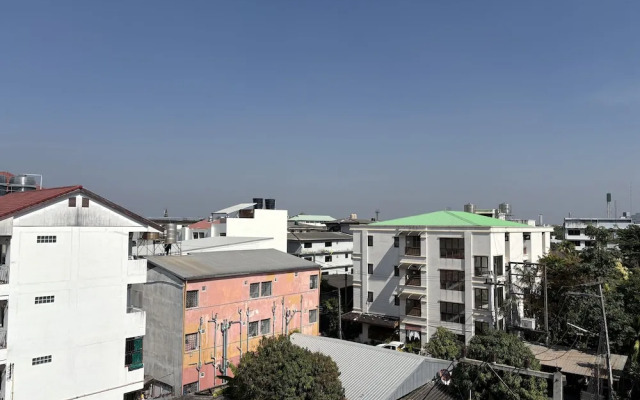 Glory Boutique Suite